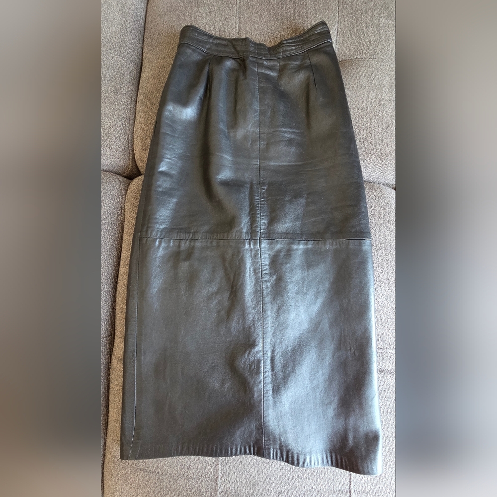 Vintage Black Leather Skirt In Size Xs/s.